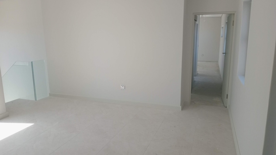 4 Bedroom Property for Sale in Sandown Western Cape